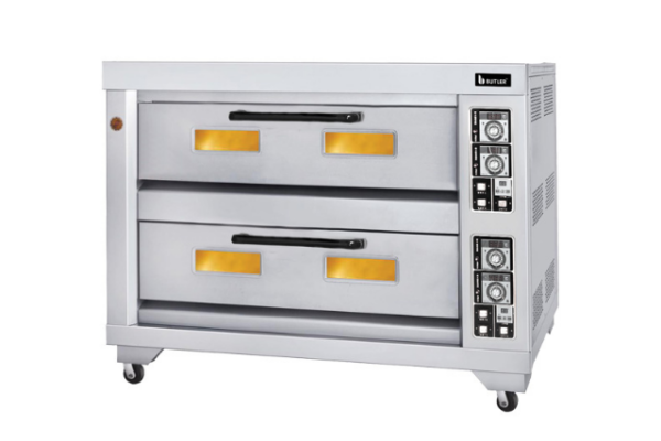Two deck electric oven with 6 trays
